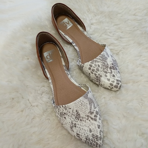 dolce vita snakeskin flats